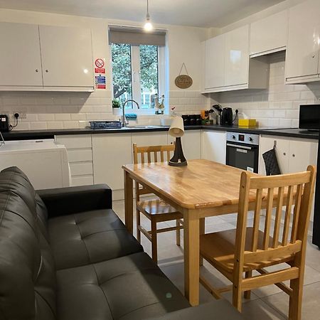 Lovely Double Rooms In Euston & Square In Central Londen Buitenkant foto