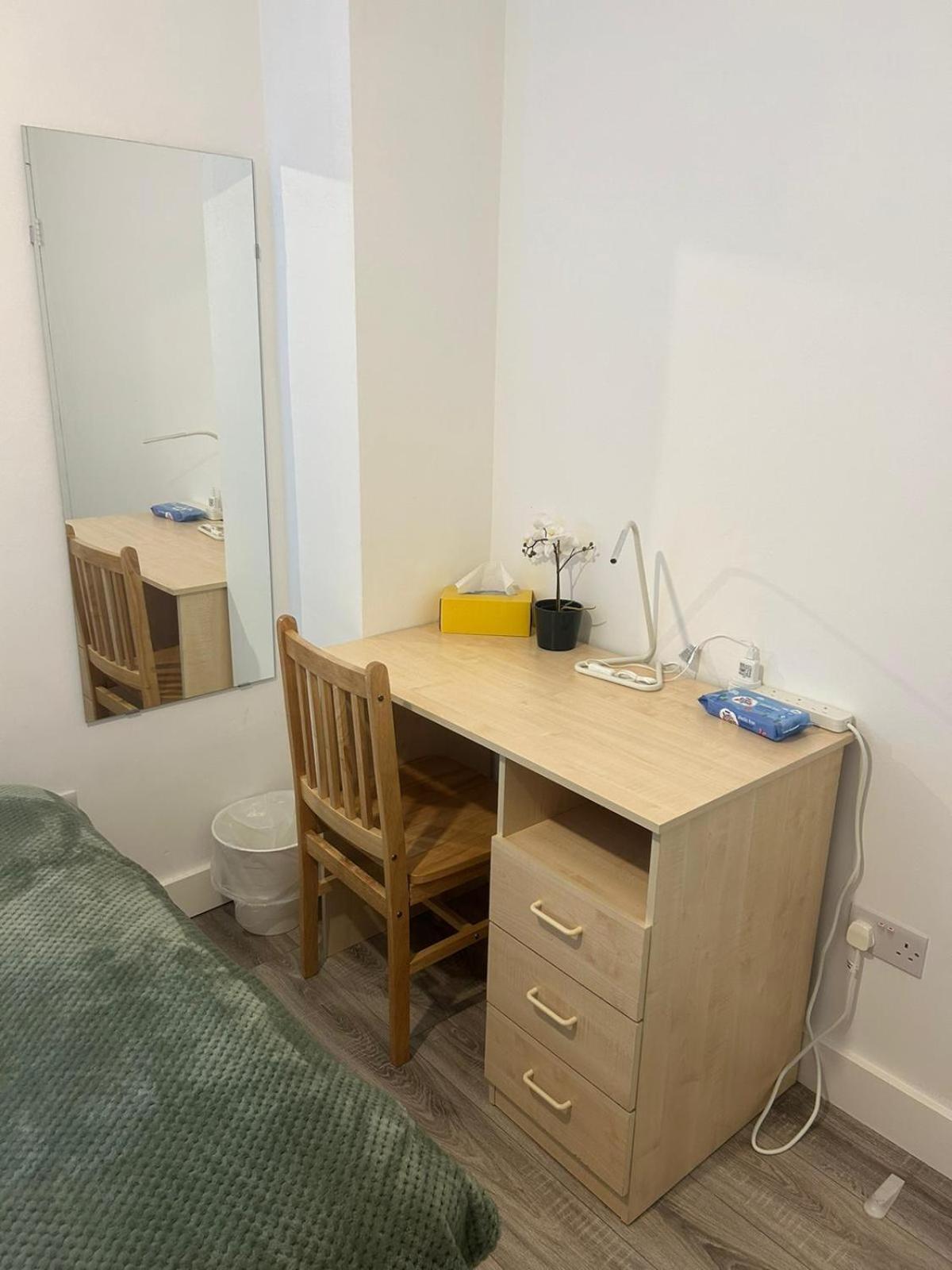 Lovely Double Rooms In Euston & Square In Central Londen Buitenkant foto